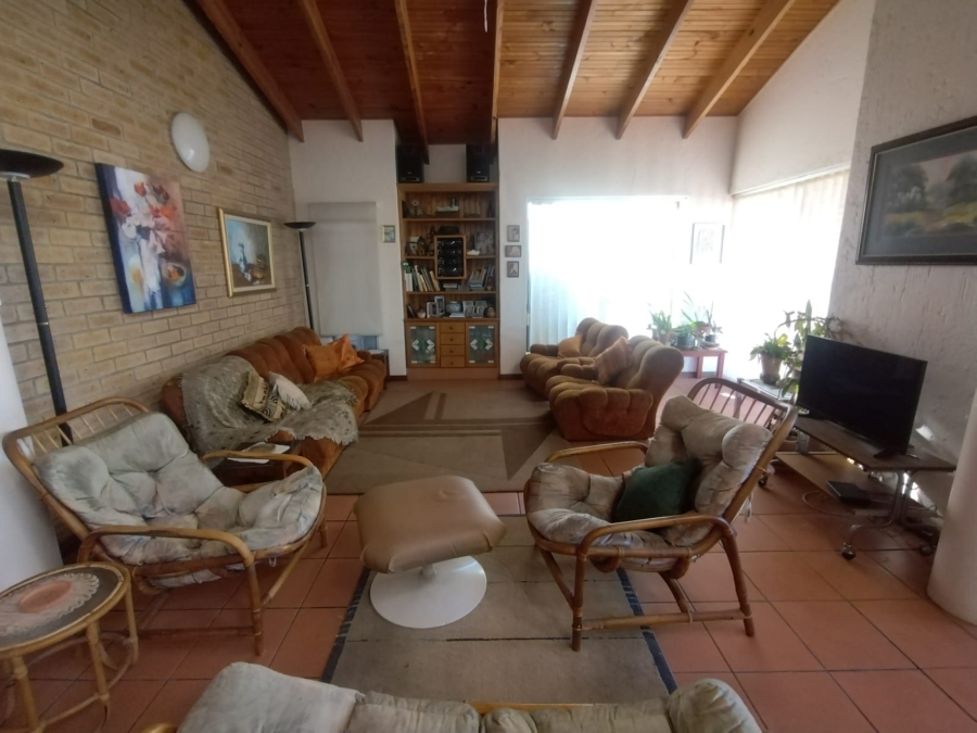 2 Bedroom Property for Sale in Wavecrest Eastern Cape